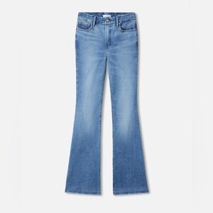 Good American Denim Jeans in Light Blue

ALWAYS FITS GOOD LEGS FLARE JEANS